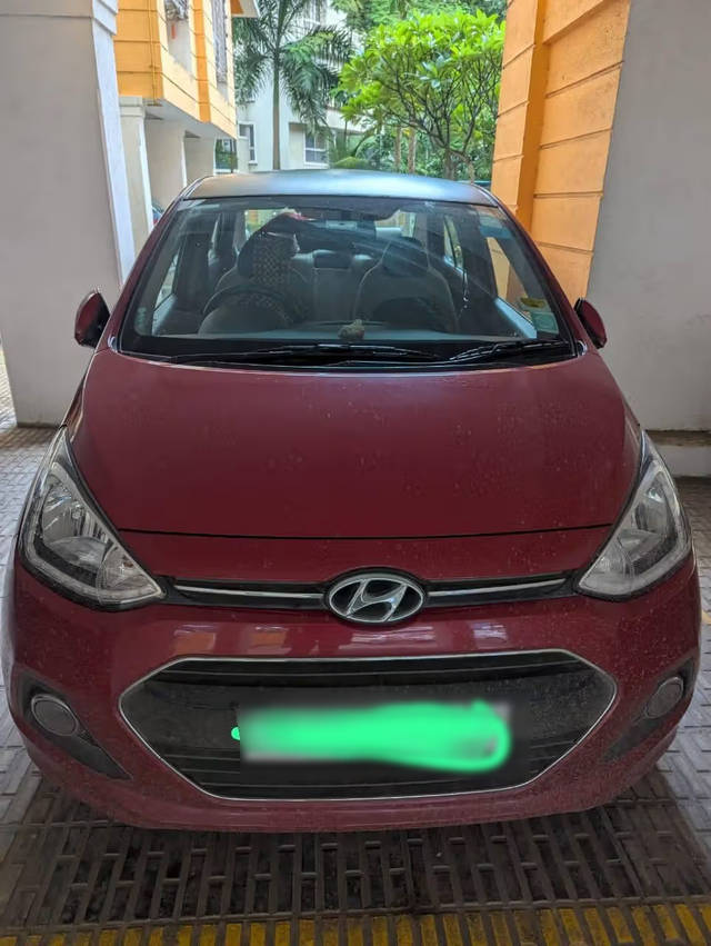 https://images10.gaadi.com/usedcar_image/4599956/original/c02e17fe-84e6-4bce-8996-cdcf7d303868.png?imwidth=6400