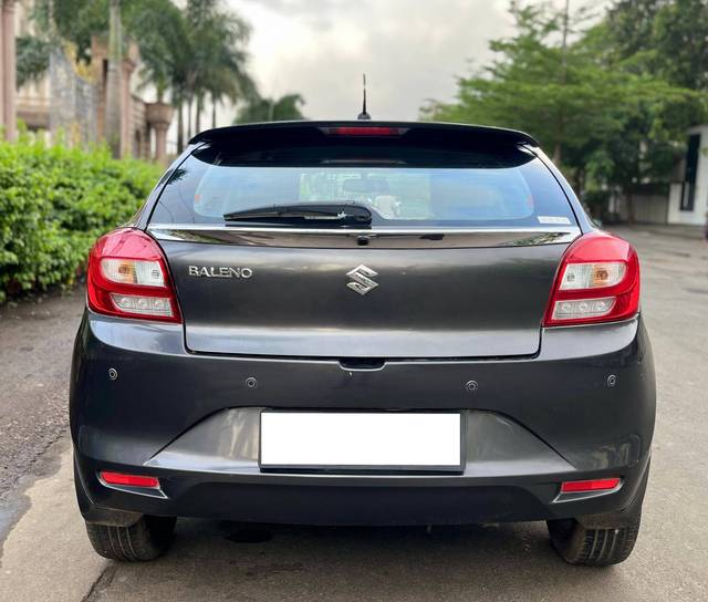 https://images10.gaadi.com/usedcar_image/4599992/original/processed_b0dc936d-e892-4b1a-a113-bced29bfc2d6.jpg?imwidth=6402