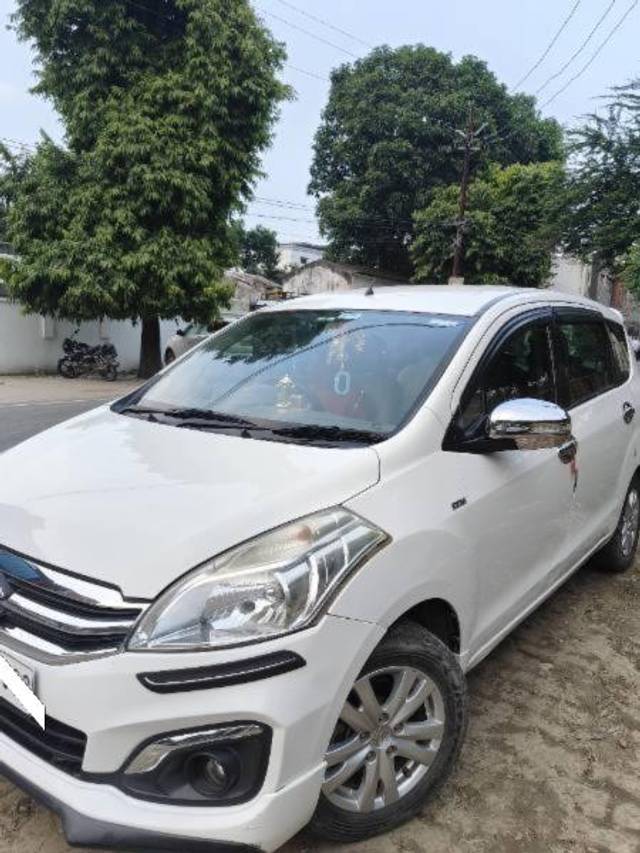 https://images10.gaadi.com/usedcar_image/4600012/original/processed_d67bd804-23a0-431a-957c-cb63e1bb194a.jpg?imwidth=6402