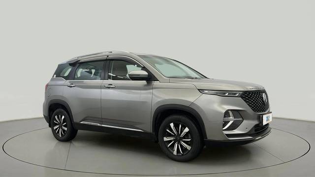 https://images10.gaadi.com/usedcar_image/4600032/original/6fc306dce73d3f039cb9b6a34ffe981e.jpg?imwidth=6400