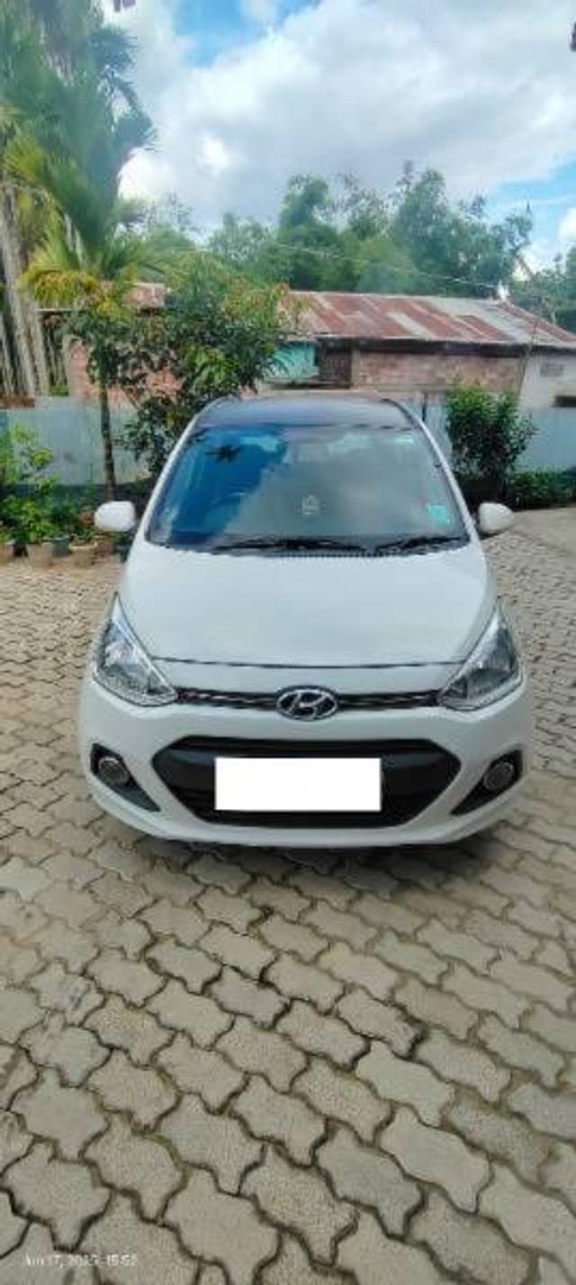https://images10.gaadi.com/usedcar_image/4600036/original/processed_cdceb0af-9f5e-45e7-ab8f-5ef3f6a4189c.jpg?imwidth=6400