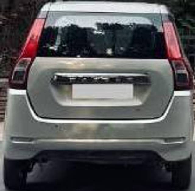 https://images10.gaadi.com/usedcar_image/4600046/original/processed_1443c6b9-9518-4da8-9a75-1d13c6c74b1a.jpg?imwidth=6401