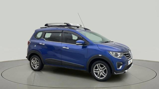 https://images10.gaadi.com/usedcar_image/4600052/original/bb38e5270cfdd3414dee3ae389595d57.jpg?imwidth=6400