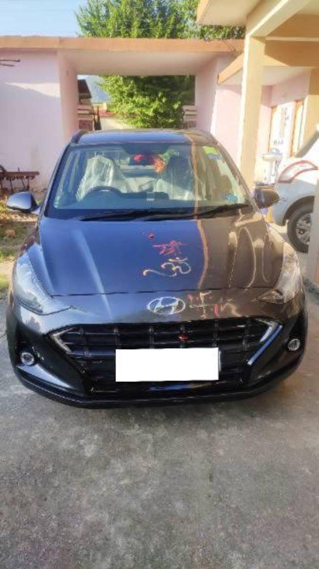 https://images10.gaadi.com/usedcar_image/4600060/original/processed_f42fb9b5-ebc3-4934-8404-3d09dad54b4e.jpg?imwidth=6400