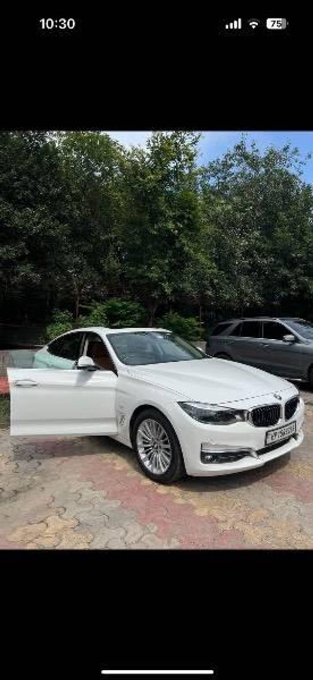 https://images10.gaadi.com/usedcar_image/4600109/original/processed_ce1d3041-d583-4fe4-8f47-33e2d97ad0f7.jpeg?imwidth=6401