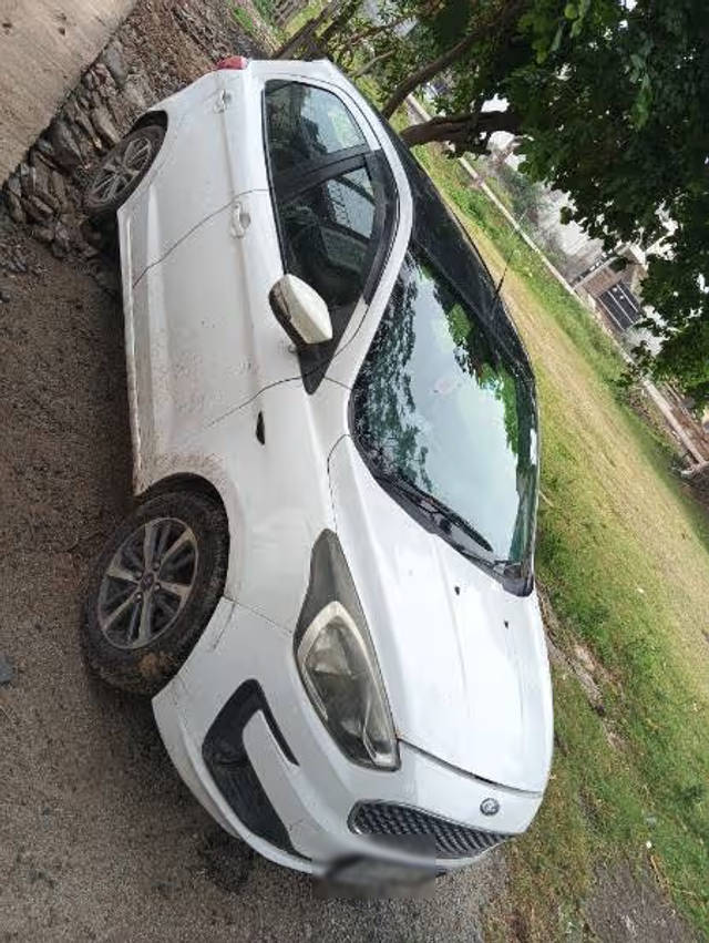 https://images10.gaadi.com/usedcar_image/4600166/original/8eaee897-f81b-4780-b437-ce5343544d05.png?imwidth=6401