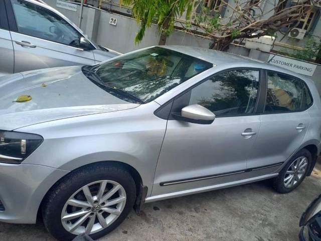 https://images10.gaadi.com/usedcar_image/4600182/original/processed_cd13caa3-1298-40a9-a262-0d153970bb3c.jpeg?imwidth=6400