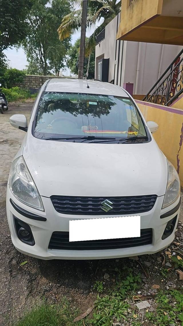 https://images10.gaadi.com/usedcar_image/4600269/original/processed_23130b91-d293-4fbe-bece-53bc8b48df8d.jpg?imwidth=6400