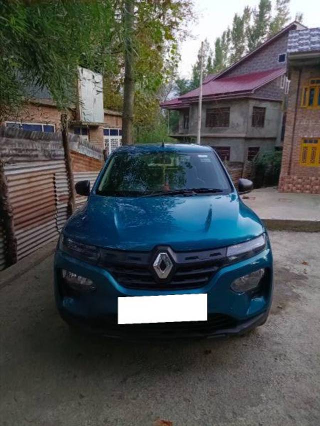 https://images10.gaadi.com/usedcar_image/4600282/original/processed_54de39d3-c637-4445-834b-38a989f3fb77.jpg?imwidth=6400