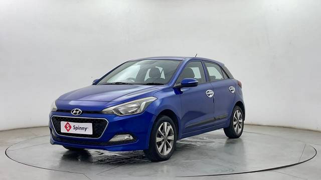 https://images10.gaadi.com/usedcar_image/4600292/original/9978ef44a3f4e825557c5f8a310d6840.JPG?imwidth=6400