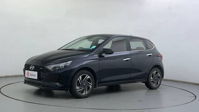 https://images10.gaadi.com/usedcar_image/4600396/original/a46e5afb1b2cf8b48ded257264879ee4.JPG?imwidth=6400
