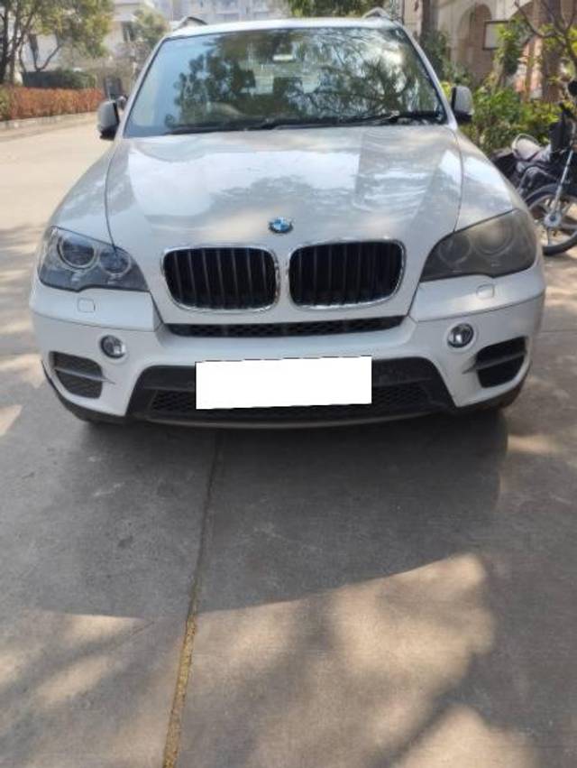 https://images10.gaadi.com/usedcar_image/4600460/original/processed_867f2809-9ee2-4a3c-a34f-47df7f631629.jpg?imwidth=6400