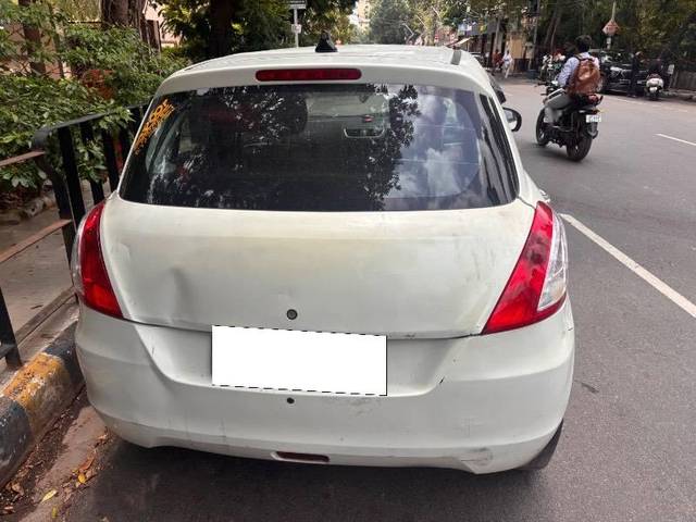 https://images10.gaadi.com/usedcar_image/4600497/original/processed_b1988778-ee51-4153-a8b4-31cb7be741dd.jpeg?imwidth=6401