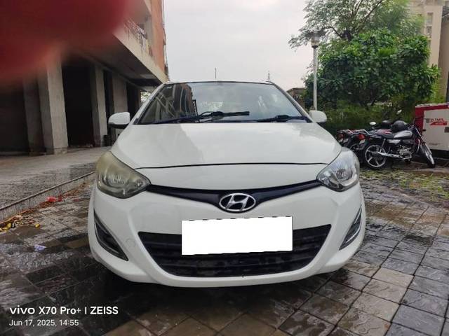 https://images10.gaadi.com/usedcar_image/4600512/original/processed_5805ce6c-fcb7-45f5-9b68-2ecc0193c03e.jpg?imwidth=6400