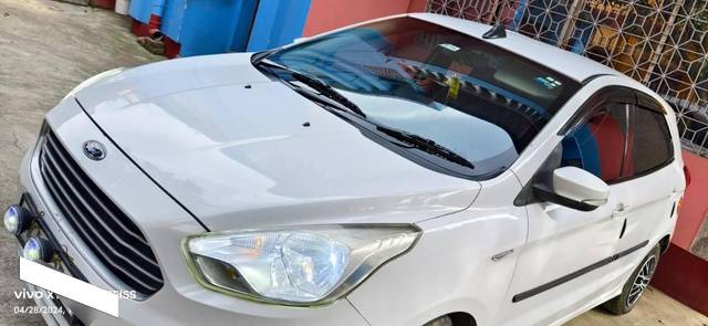 https://images10.gaadi.com/usedcar_image/4600543/original/processed_3e9a777d-5866-49cb-83ea-11b2ed5e3d57.jpg?imwidth=6400