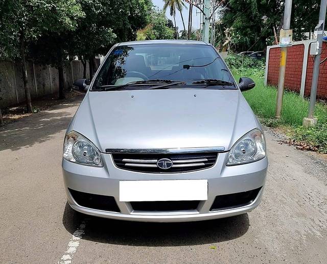 https://images10.gaadi.com/usedcar_image/4600545/original/processed_d581748d-46d9-42d5-907c-0dde382bd006.jpg?imwidth=6400