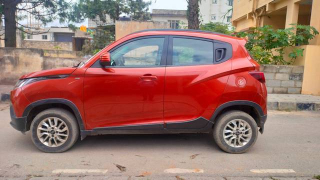https://images10.gaadi.com/usedcar_image/4600573/original/processed_77547a0cee22b0696788e8d8ba05ab26.jpg?imwidth=6402
