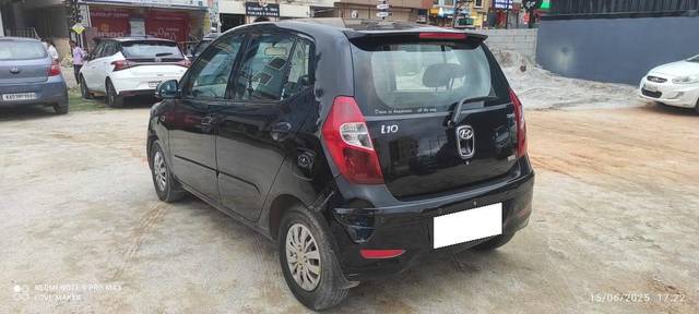 https://images10.gaadi.com/usedcar_image/4600576/original/processed_378c1c41bbdd488e13318df3d7414c1d.jpg?imwidth=6402