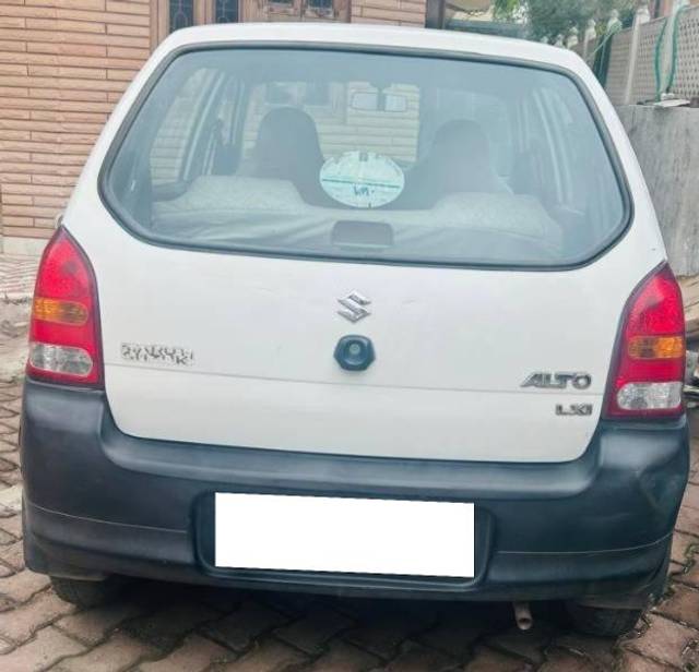 https://images10.gaadi.com/usedcar_image/4600598/original/processed_3381f2e9-65b6-4ffa-af57-a07a0ed79204.jpeg?imwidth=6402