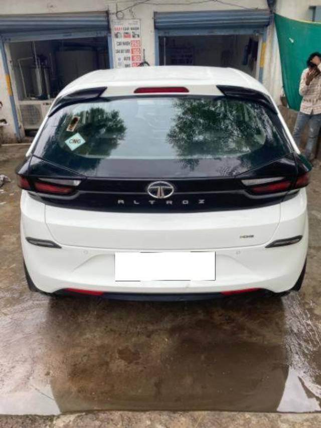https://images10.gaadi.com/usedcar_image/4600611/original/processed_29514bc3-5330-4ab4-988b-8e98d77092fe.jpg?imwidth=6401