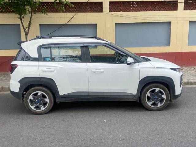 https://images10.gaadi.com/usedcar_image/4600633/original/184dc0fd3e532e04b5cb3869f90d4661.jpg?imwidth=6401