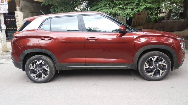 https://images10.gaadi.com/usedcar_image/4600647/original/processed_adbe51cf0062e69adbe8d3d9e22c9eae.jpg?imwidth=6401