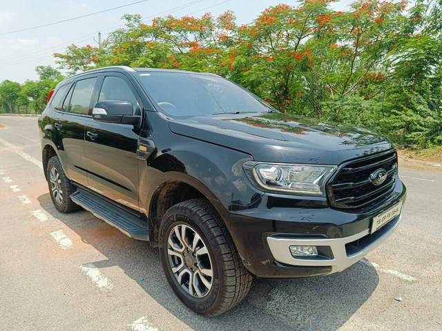 https://images10.gaadi.com/usedcar_image/4600648/original/processed_a66c2b7a70a0668e5feadbfde1087322.jpg?imwidth=6400