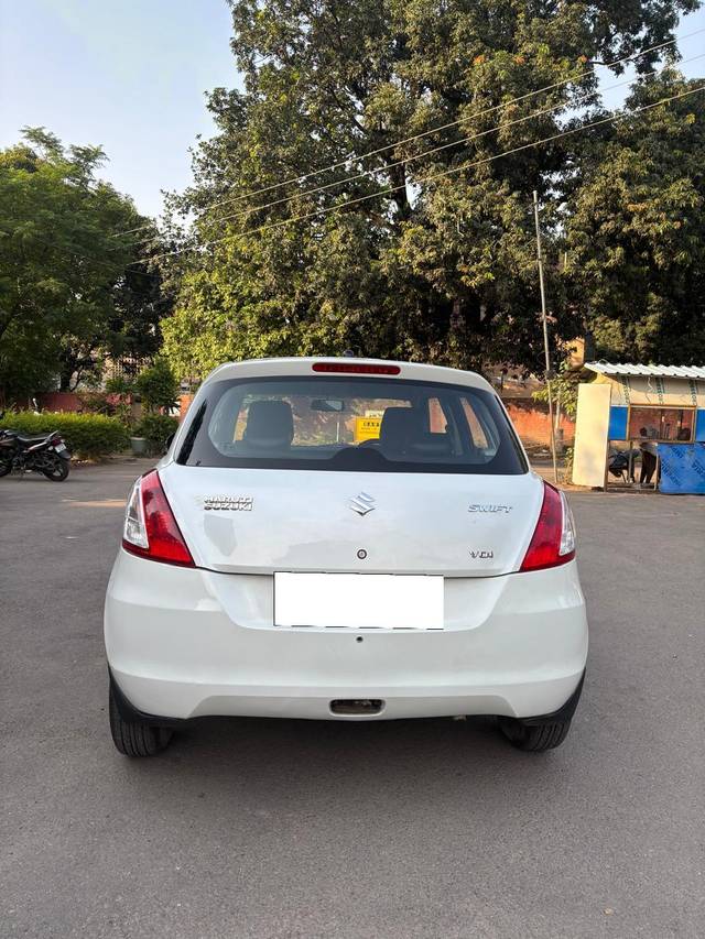 https://images10.gaadi.com/usedcar_image/4600649/original/processed_c37d873da428fc5690e1556afdacd63f.jpg?imwidth=6401