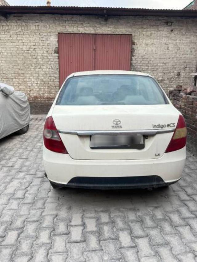 https://images10.gaadi.com/usedcar_image/4600652/original/processed_b9615db1-e572-4f7f-836c-32b91c3f5916.jpg?imwidth=6401