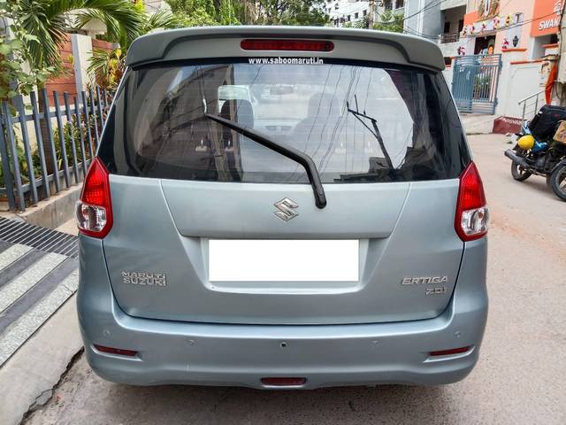 https://images10.gaadi.com/usedcar_image/4600658/original/processed_417062597cd2c632757b9c0842dc3723.jpg?imwidth=6402