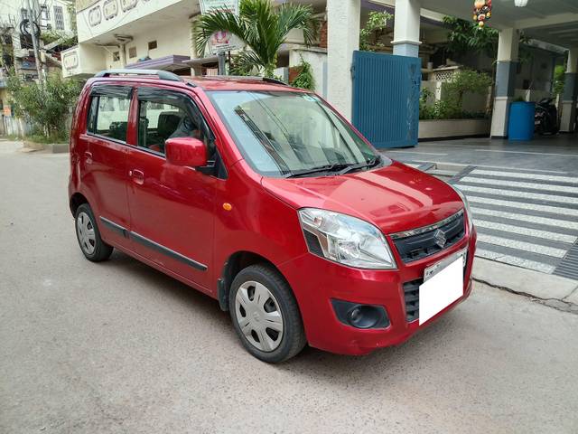 https://images10.gaadi.com/usedcar_image/4600670/original/processed_8f622e5dcc0299686f9deae78d0427ff.jpg?imwidth=6400