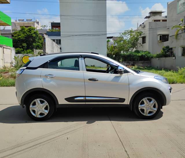 https://images10.gaadi.com/usedcar_image/4600676/original/processed_ee0fef60090fdc7c56e117d577eede02.jpg?imwidth=6401