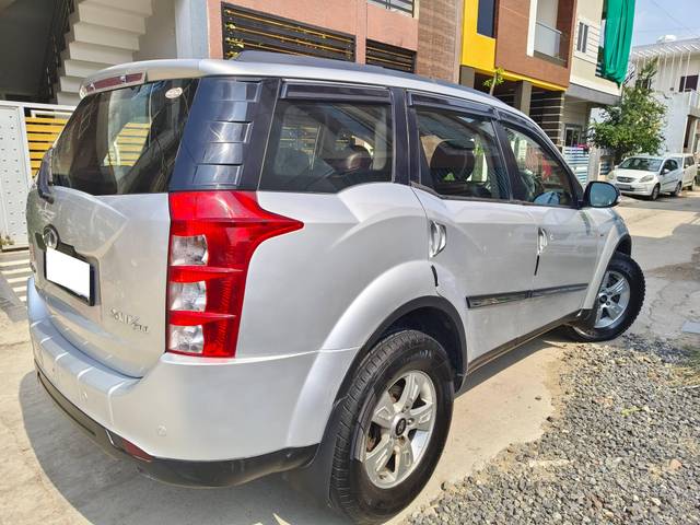 https://images10.gaadi.com/usedcar_image/4600678/original/processed_8828a5d8693acde79bcedff9c258b6e6.jpg?imwidth=6401