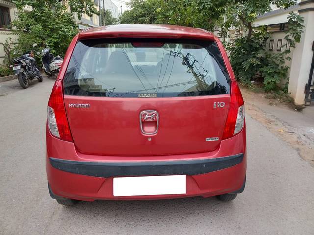 https://images10.gaadi.com/usedcar_image/4600680/original/processed_9d97e129d0c45a92f67369bda5b0b133.jpg?imwidth=6402