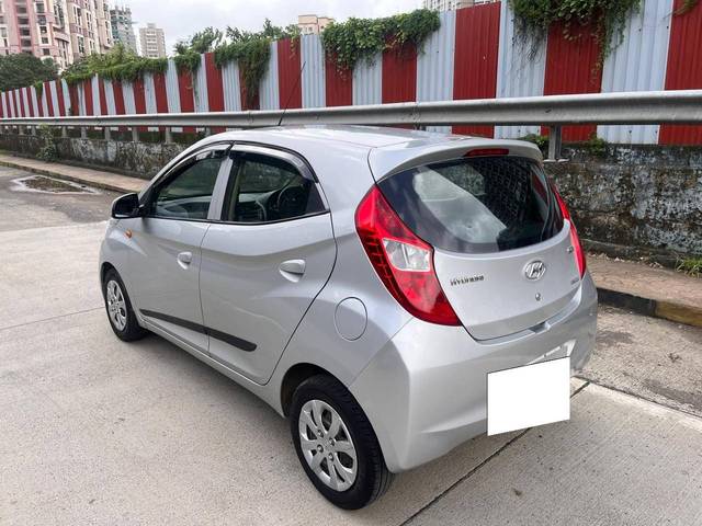 https://images10.gaadi.com/usedcar_image/4600689/original/processed_5779b3eb66f16693571ae9c503e50f38.jpg?imwidth=6401