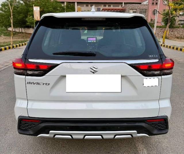 https://images10.gaadi.com/usedcar_image/4600690/original/processed_b8021660-996d-4e05-a1d7-4d723311380b.jpeg?imwidth=6402