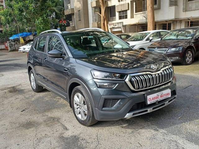 https://images10.gaadi.com/usedcar_image/4600699/original/processed_4593214ea6c6f2572e37e86baed2f273.jpeg?imwidth=6400