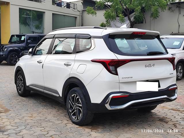 https://images10.gaadi.com/usedcar_image/4600709/original/processed_1dd4daebf5451d555ca6a14a1a1e33e7.jpeg?imwidth=6402