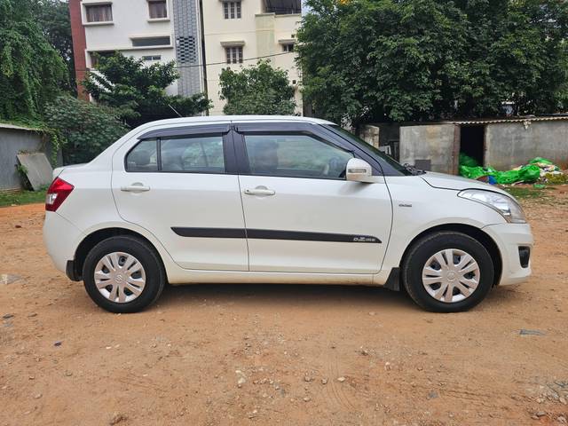 https://images10.gaadi.com/usedcar_image/4600714/original/processed_989db996eb698df09b62a666e73cb0c1.jpg?imwidth=6401