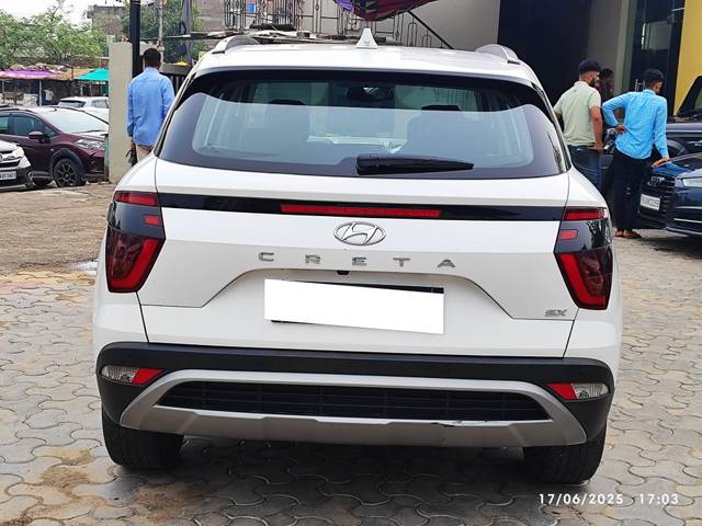 https://images10.gaadi.com/usedcar_image/4600778/original/processed_109a89ee426664057a1b25d3d667b2a2.jpeg?imwidth=6402