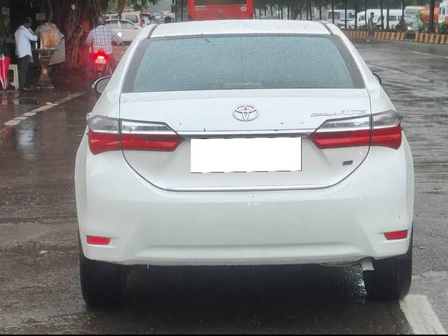 https://images10.gaadi.com/usedcar_image/4600782/original/processed_25387343b721313f599cfcdc904c3b30.jpg?imwidth=6401