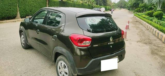 https://images10.gaadi.com/usedcar_image/4600790/original/processed_1da4ba2f27a22616acda7fa6f4b227f9.jpg?imwidth=6402