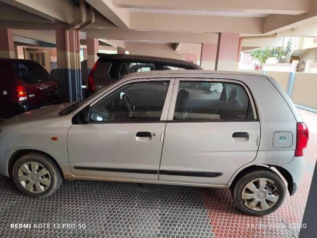 https://images10.gaadi.com/usedcar_image/4600797/original/processed_e28d3346-2c6a-4bfe-850a-2100daf636ea.jpg?imwidth=6401
