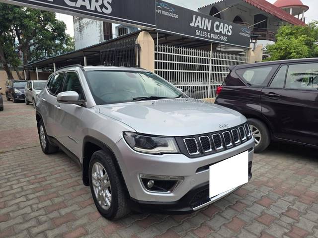 https://images10.gaadi.com/usedcar_image/4600823/original/processed_26b98b35c5d6211e12abcd0db34fb118.jpg?imwidth=6400