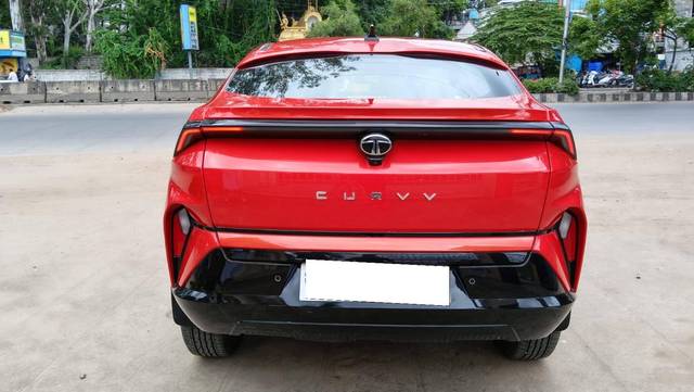 https://images10.gaadi.com/usedcar_image/4600828/original/processed_ad3a6600a4e0c51132c16ac042c31ce1.jpg?imwidth=6401