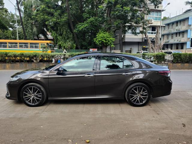 https://images10.gaadi.com/usedcar_image/4600832/original/processed_1aa39eef14688f9ac6765c59529742b3.jpeg?imwidth=6402