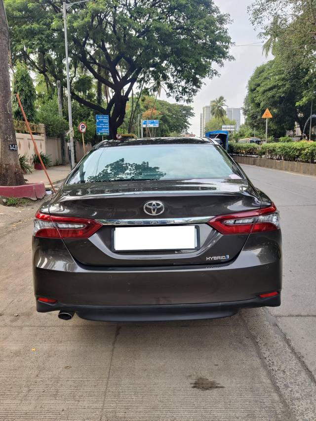 https://images10.gaadi.com/usedcar_image/4600832/original/processed_2bb85a2d9b6fba359dda1567b3db606c.jpeg?imwidth=6401