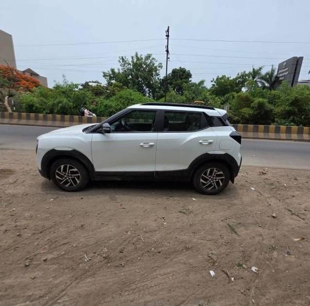 https://images10.gaadi.com/usedcar_image/4600851/original/processed_8a7b0523-3535-4ebc-82d4-0ad2f08a9ccb.jpeg?imwidth=6402