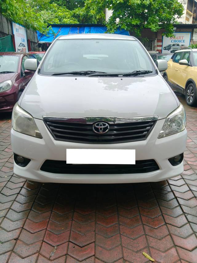 https://images10.gaadi.com/usedcar_image/4600878/original/processed_51e37a8c0adc490b2b519c22c0560b99.jpg?imwidth=6402