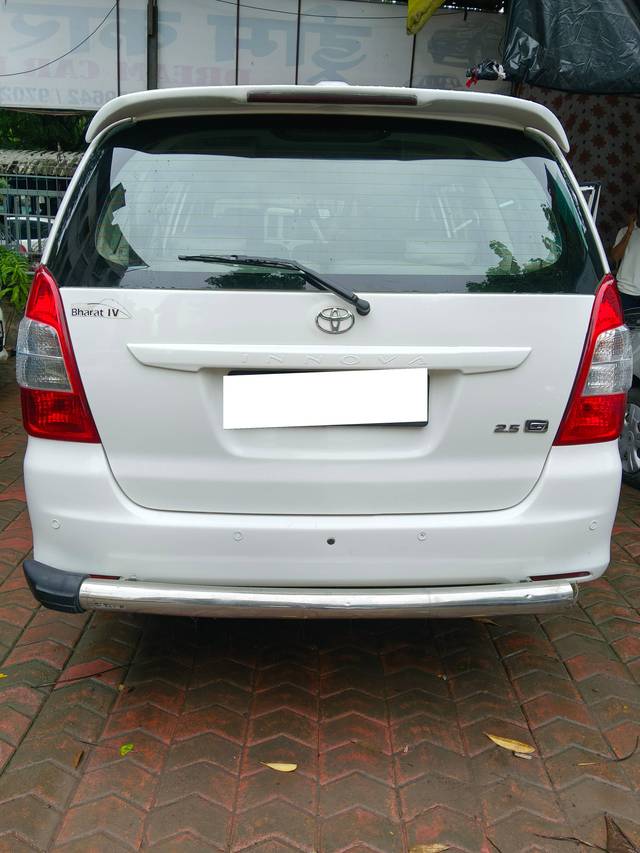 https://images10.gaadi.com/usedcar_image/4600878/original/processed_6c643ef6707634f7f2bce666754a6b58.jpg?imwidth=6401